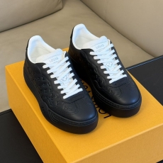 Louis Vuitton Low Shoes